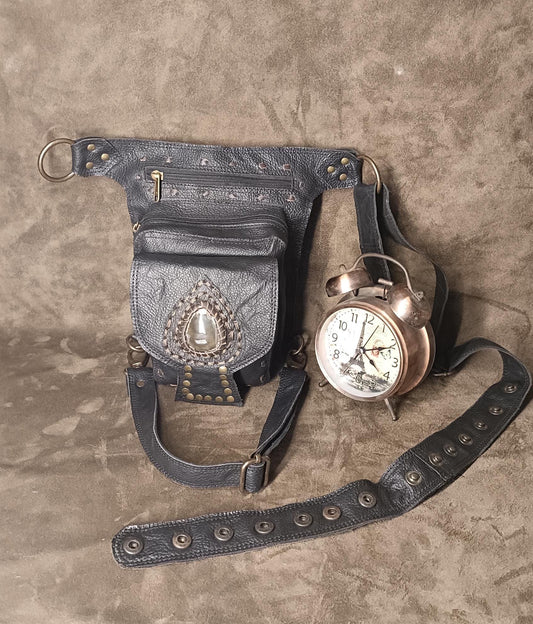 Handmade Leather Belt Pouch: Travel Hip Bag with Adjustable Strap.