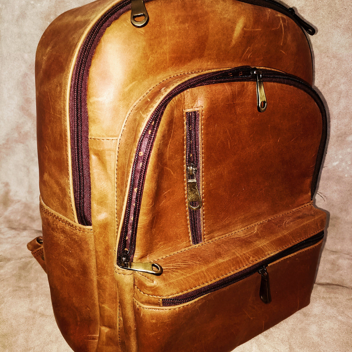 Crazy Horse Leather Travel Backpack: Handmade Unisex Bag + Free Pouch.