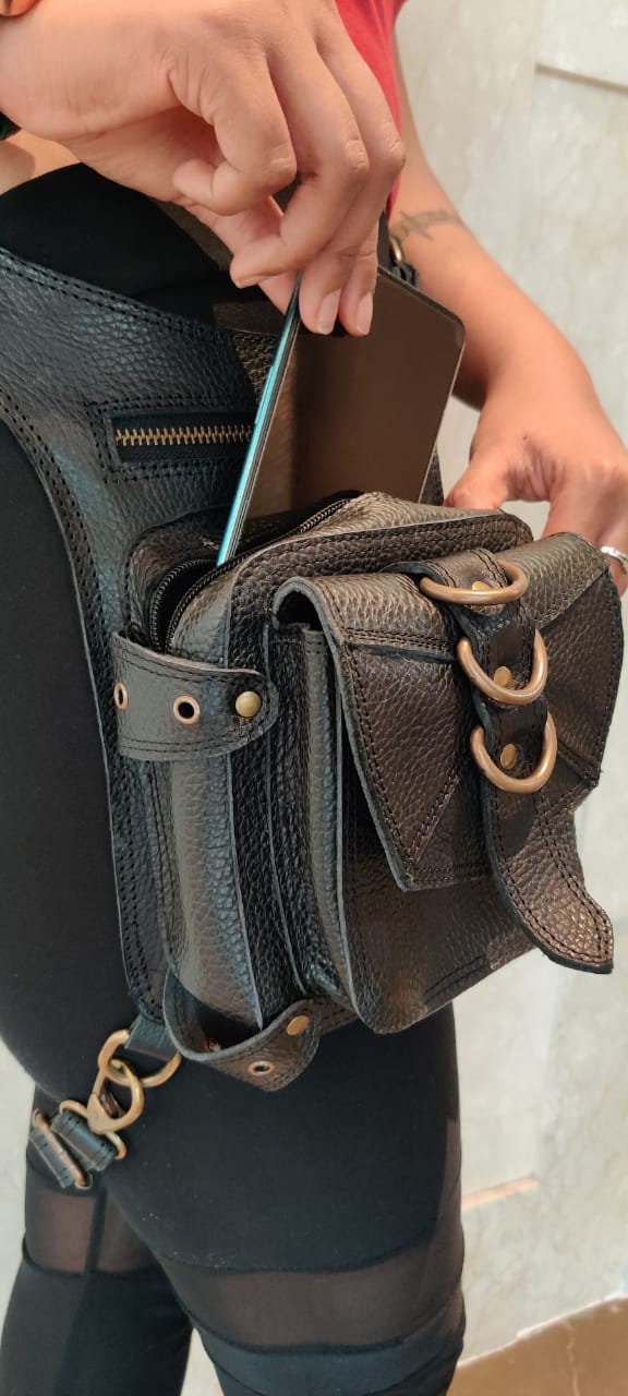 Handmade Leather Belt Pouch | Hip Bum Bag Crossbody | Festival Travel  Bag Boho Gypsy | Unisex Gift Black