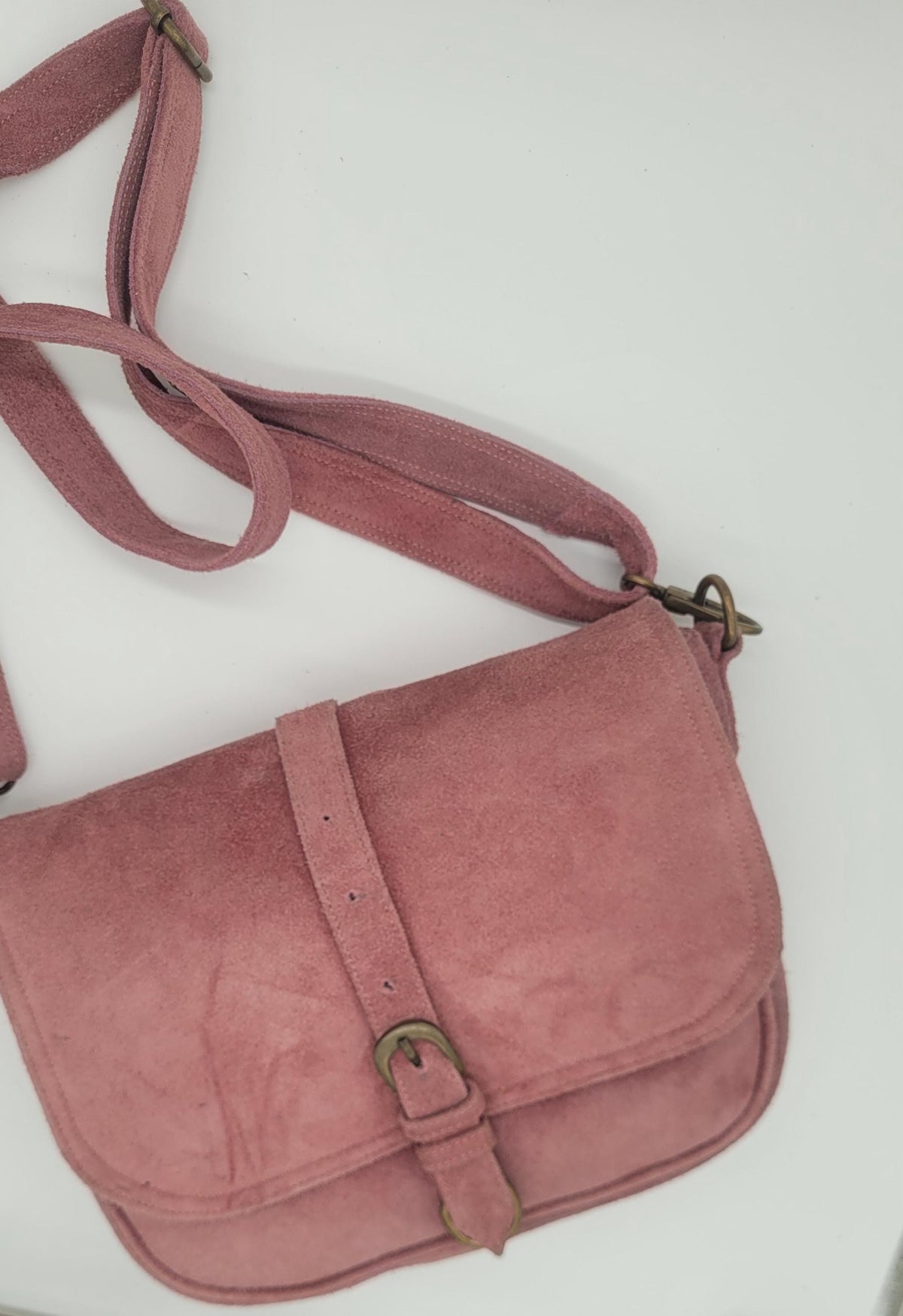 Handmade Leather Crossbody Bag: Personalized Women's Handbag + Free Gift