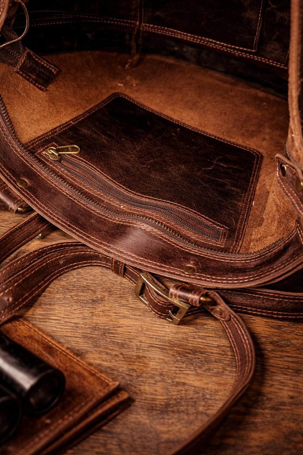 Full-Grain Leather Tote Bag, Vintage Shoulder Handbag, Rustic Brown Crossbody Bag