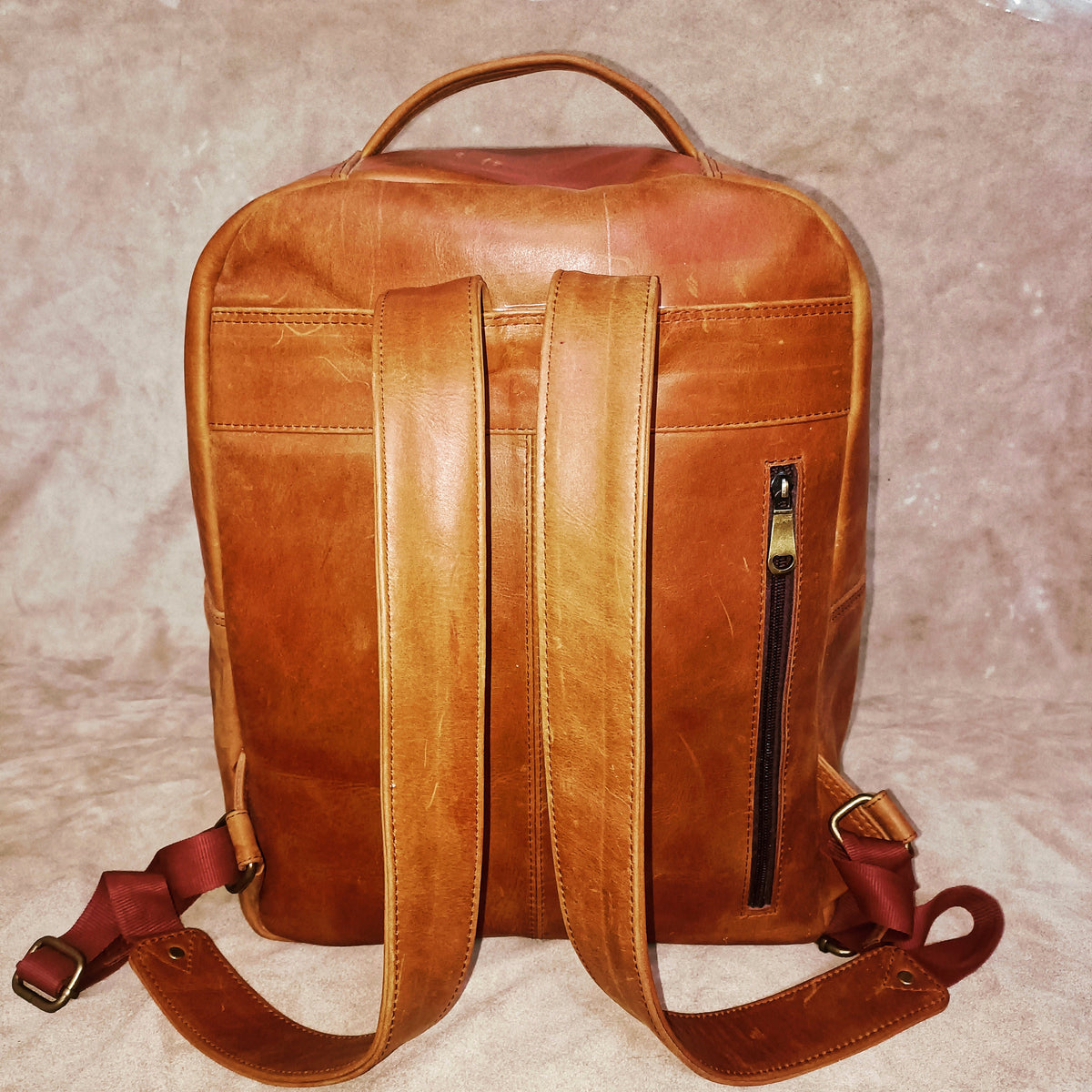 Crazy Horse Leather Travel Backpack: Handmade Unisex Bag + Free Pouch.