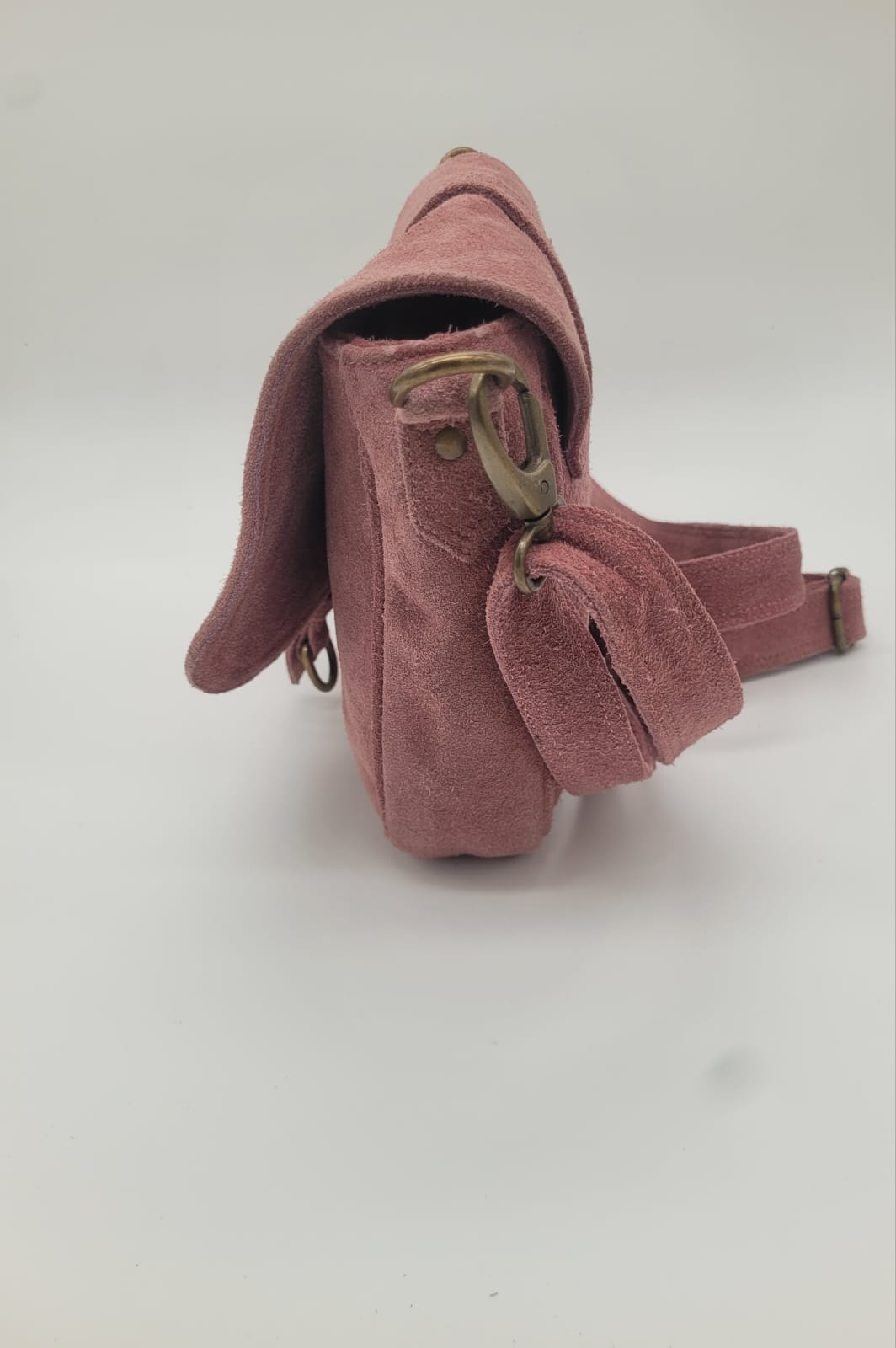 Blush Pink Suede Leather Crossbody Bag – Vintage Buckle Style