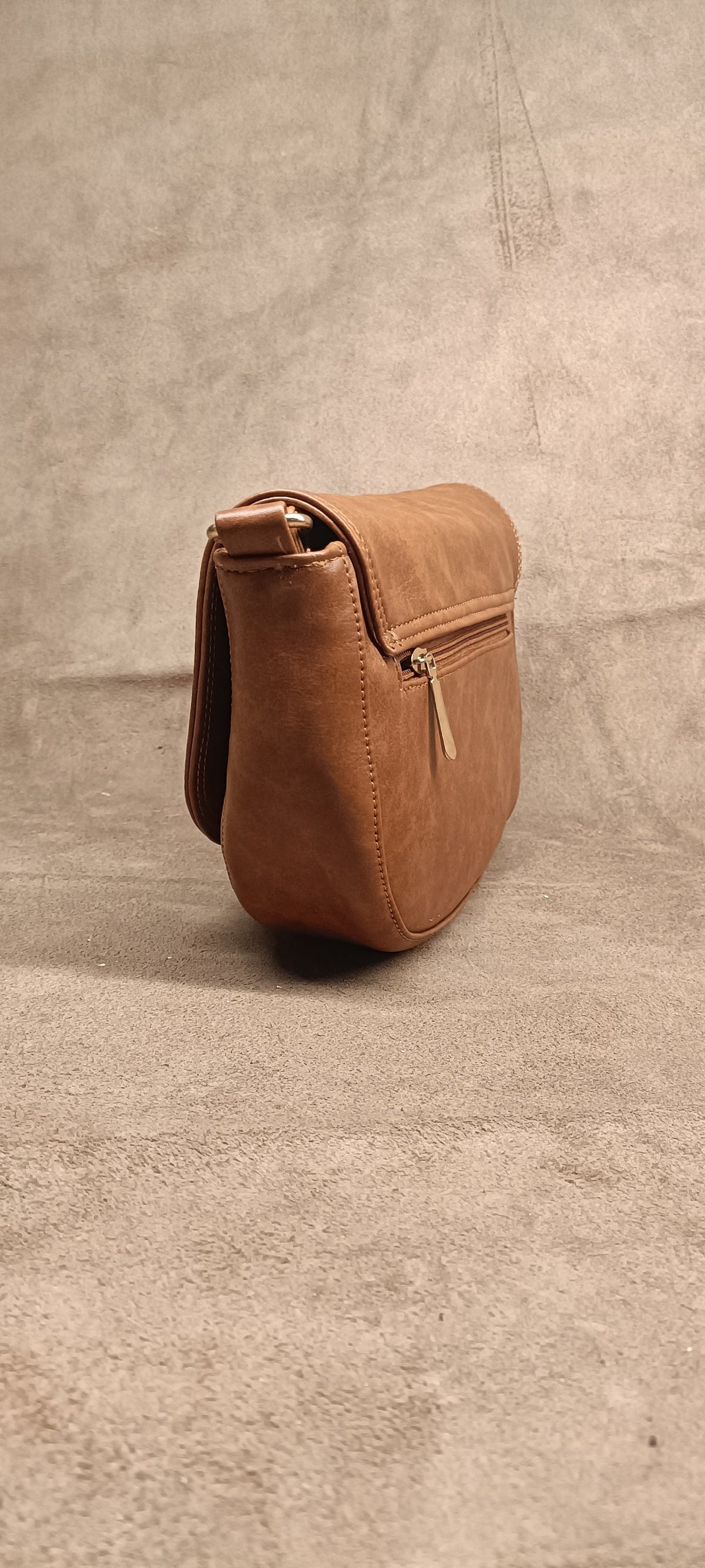 Leather Crossbody Bag: Adjustable Strap Festival Shoulder Bag...